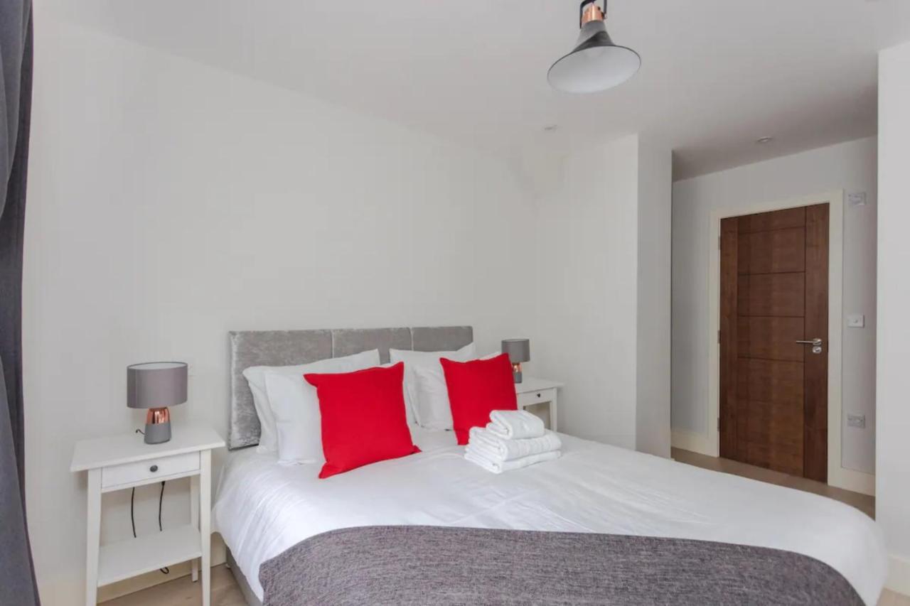 Spacious And Modern In Pimlico Appartamento