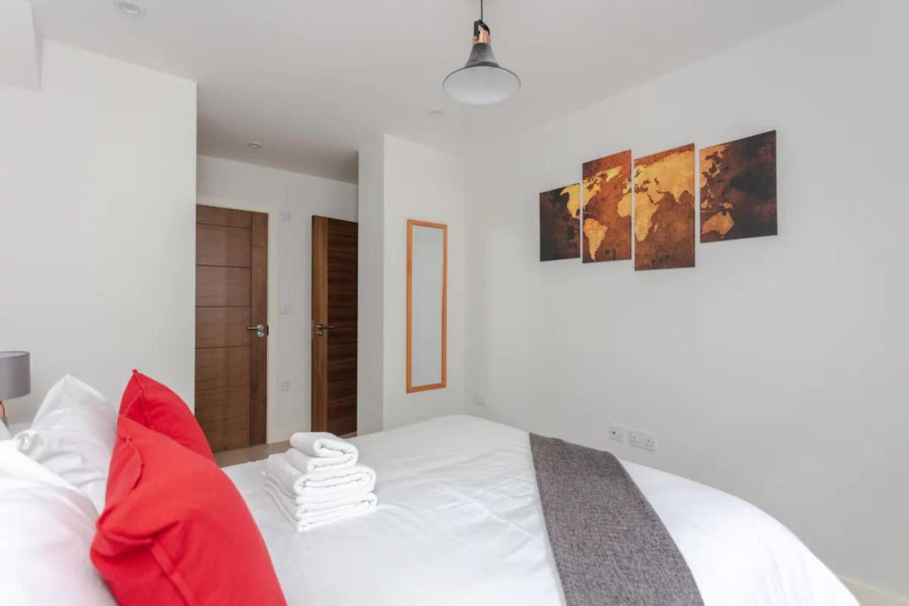 Spacious And Modern In Pimlico Appartamento